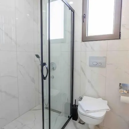 Sirin House Nyaraló *
